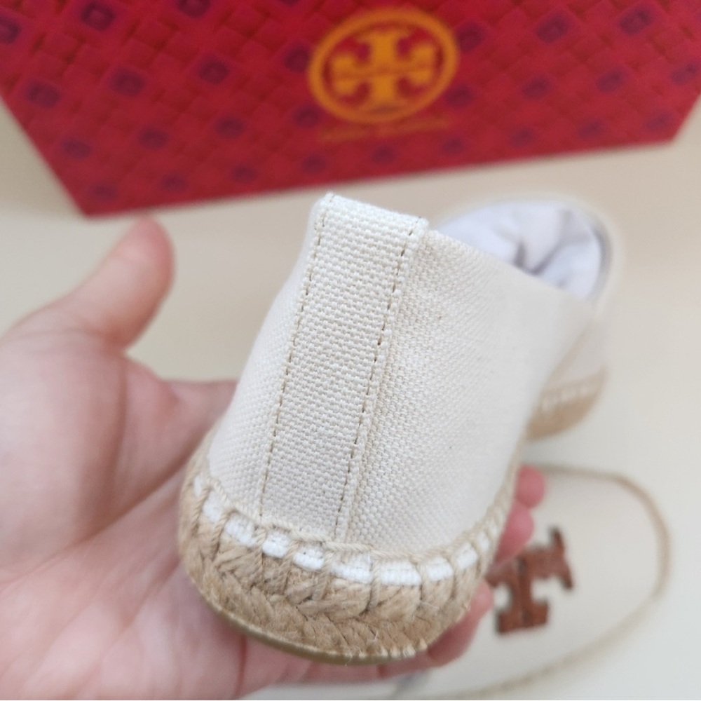 Tory Burch White Espadrilles with Brown Logo - Picture 2 of 5